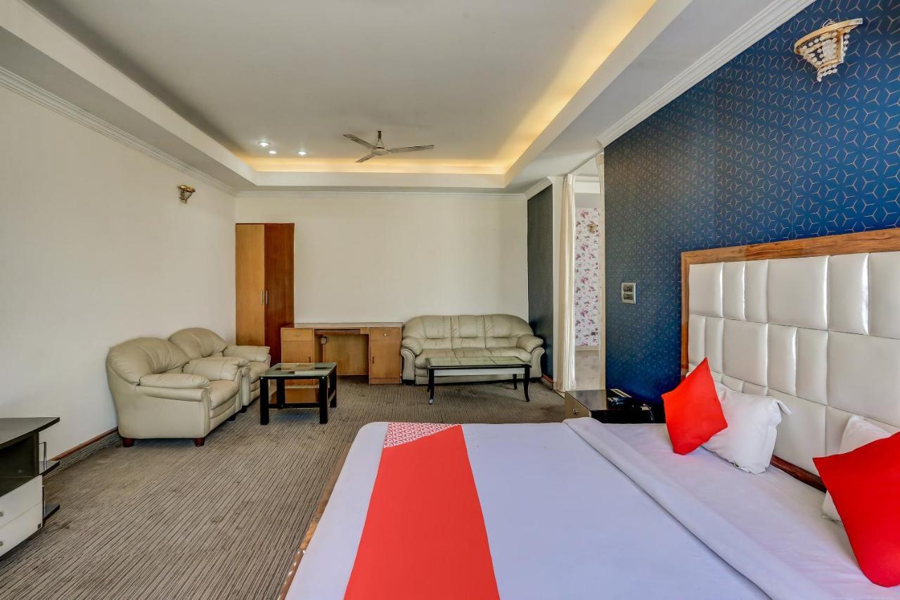 Hotel Oyo 71042 Sahara Estate Gorakhpur Exteriér fotografie